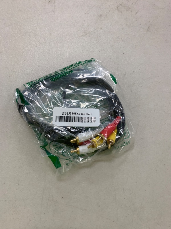 Photo 1 of RCA Cable, AV Cable Gold Plated, Yellow/White/red connectors 3 Male to 3 Male-4.6 Feet/1PCS