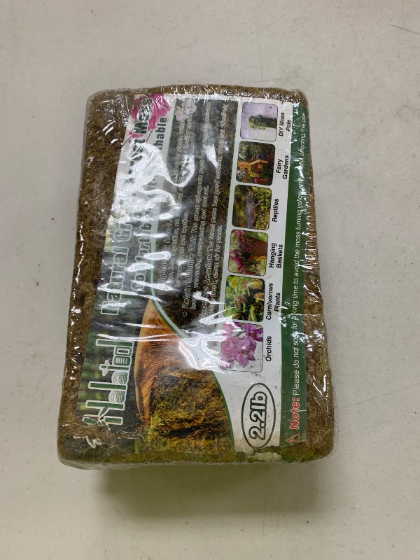Photo 1 of Halatool 2.2LB Premium Sphagnum Moss for Plants, 50QT Green Moss for Plants Indoor Potted Orchid Moss for Repotting Succulent Carnivorous Terrarium Gardening Reptiles