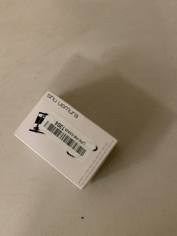 Photo 1 of Shu Uemura Iconic Eyelash Curler, Achieve Precise Control and Long-Lasting Curl - Includes Silicone Replacement Pad