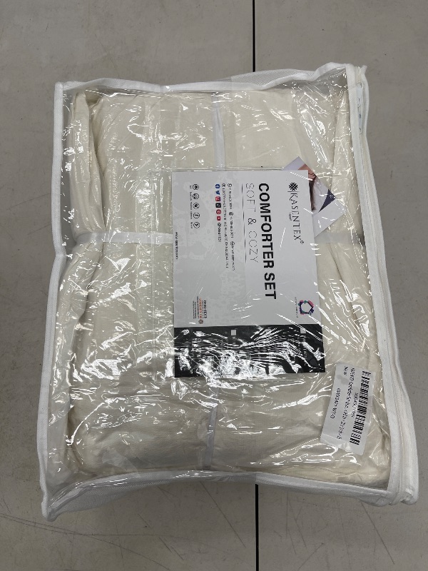 Photo 1 of KASENTEX Queen Size Comforter Set 3 Piece,Seersucker Breathable Fabric,Lightweight Fluffy Down Alternative,Box Stitch Quilting, All Season Machine Washable with 2 Pillow Shams, White