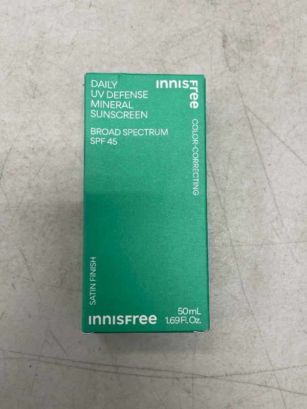Photo 1 of innisfree Daily Mineral UV Defense SPF 45 Face Sunscreen with Green Tint, Hyaluronic Acid, Korean Skincare, Color Correcting Formula