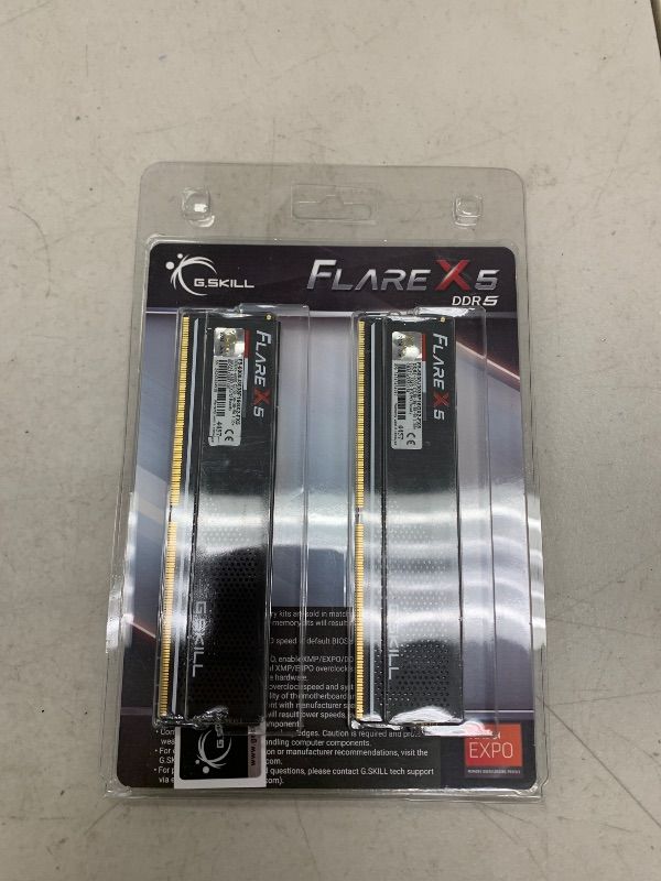 Photo 1 of G.SKILL D532GB 6000-30 Flare X5 K2 GSK F5-6000J3038F16GX2-FX5