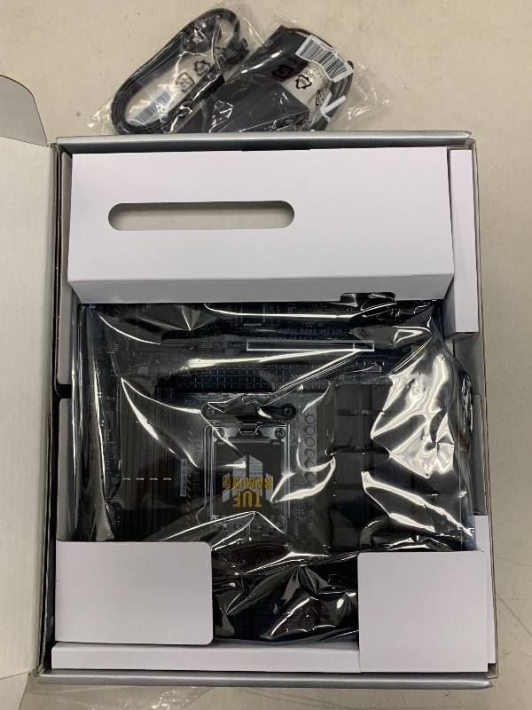 Photo 1 of ASUS TUF GAMING B650-PLUS WIFI AMD B650 AM5 Ryzen™ Desktop 9000 8000 and 7000 ATX motherboard, 14 power stages, PCIe® 5.0 M.2 , DDR5 memory, WiFi 6 and 2.5 Gb Ethernet, USB4® support Aura Sync