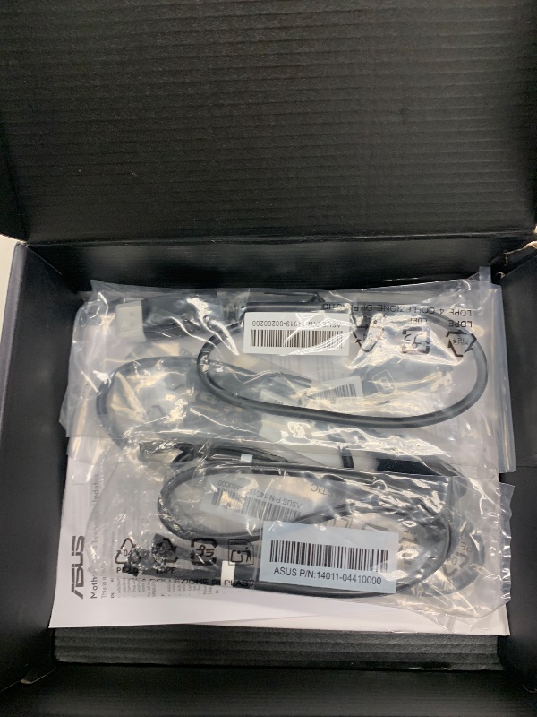 Photo 1 of ASUS ThunderboltEX 5 Expansion Card – Dual Thunderbolt™ 5 USB-C Ports, 120Gbps Bandwidth, DisplayPort™ 2.1, PCIe 4.0 x4, USB4®, Compatible for Intel 800 Series Motherboards