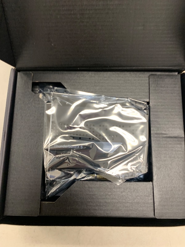 Photo 1 of ASUS ThunderboltEX 5 Expansion Card – Dual Thunderbolt™ 5 USB-C Ports, 120Gbps Bandwidth, DisplayPort™ 2.1, PCIe 4.0 x4, USB4®, Compatible for Intel 800 Series Motherboards