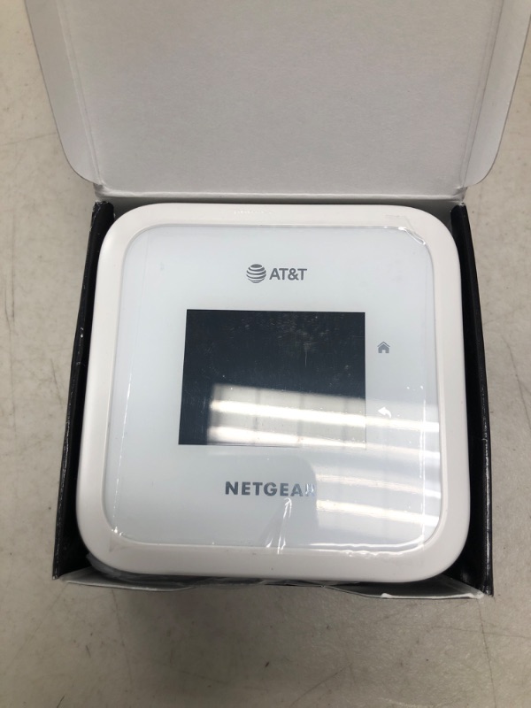 Photo 1 of NETGEAR - Nighthawk M6 5G Mobile Hotspot MR6110
