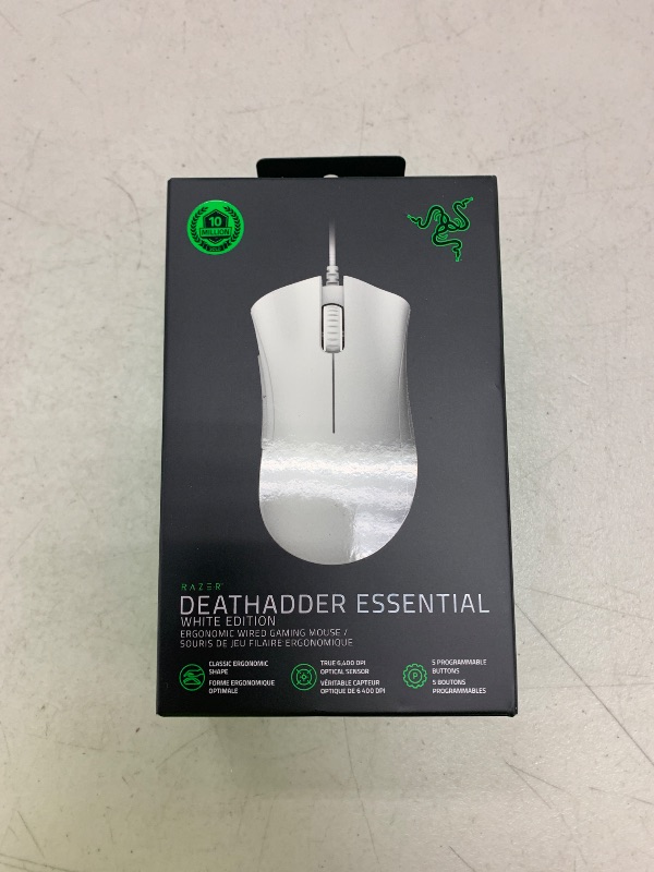 Photo 1 of Razer DeathAdder Essential - White
