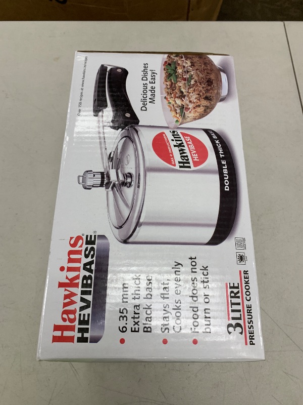 Photo 1 of Hawkins Aluminium 3 Litre Hevibase Pressure Cooker,Induction Inner Lid Cooker,Silver(IH30)