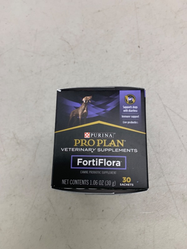 Photo 1 of Purina Pro Plan Veterinary Supplements FortiFlora Dog Probiotic Supplement, Canine Nutritional Supplement - 30 Ct. Box
