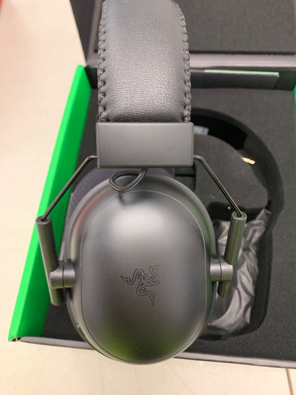 Photo 1 of Razer BlackShark V2 Pro Wireless Gaming Headset 2023 Edition: Detachable Mic - Pro-Tuned FPS Profiles - 50mm Drivers - Noise-Isolating Earcups w/Ultra-Soft Memory Foam - 70 Hr Battery Life - Black
