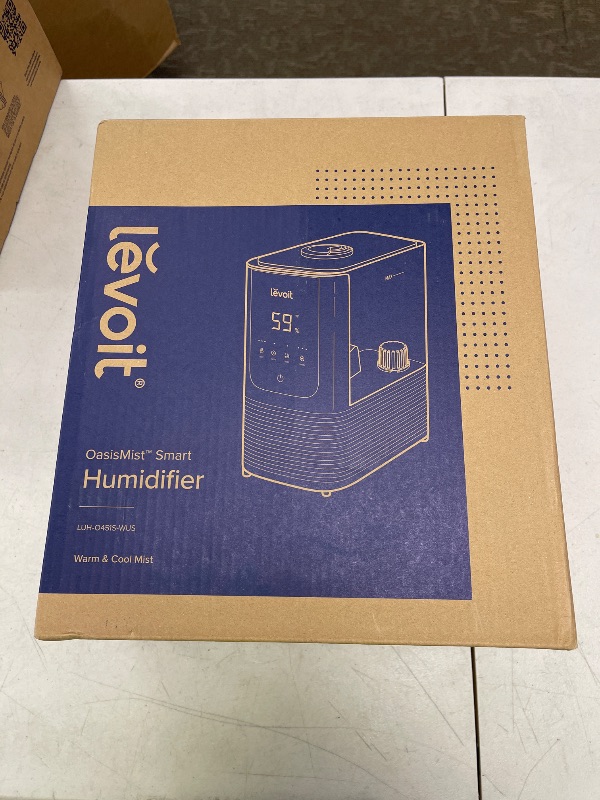 Photo 1 of LEVOIT Humidifiers for Bedroom Home, Smart Warm and Cool Mist Air Humidifier for Large Room, Auto Customized Humidity, Fast Symptom Relief, Easy Top Fill, Essential Oil, Quiet, OasisMist4.5L, White