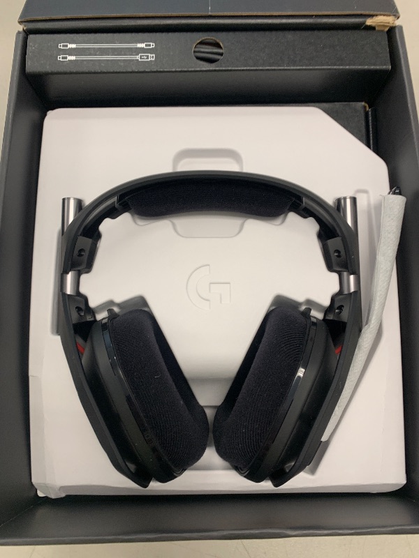 Photo 1 of Logitech G Astro A50 Omni-Platform Wireless Gaming Headset + Base Station for PS5, Xbox, PC: PLAYSYNC Audio Switcher, <16 bit/48kHz (Console), <24 bit/48 kHz (PC), 24hr Battery, 2.4GHz & BT - Black