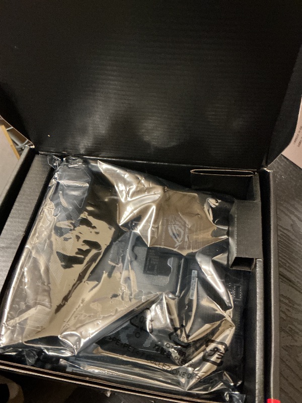 Photo 1 of ASUS ROG STRIX B860-I GAMING WIFI B860 LGA 1851 mITX Mini-ITX motherboard, Intel® Core™ Ultra Series 2 Ready, Advanced AI ready, 10+1+2+1 stage, DDR5, 2.5G LAN, WiFi7, M.2, Thunderbolt™ 4, USB Type-C®