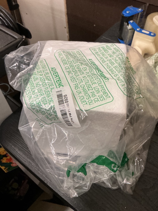 Photo 1 of 1 Pack Clear Glass Shade Cylinder, Glass Lamp Shade Replacement Shade for Pendant light, Floor lamp, Desk lamp, Wall Sconces and Bathroom Light Fixtures