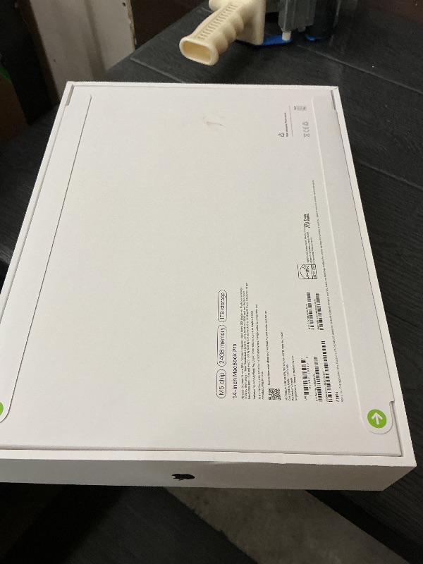 Photo 1 of Apple 2025 MacBook Pro Laptop with M5 chip with 10?core CPU and 10?core GPU: Built for Apple Intelligence, 14.2-inch Liquid Retina XDR Display, 24GB Unified Memory, 1TB SSD Storage; Space Black