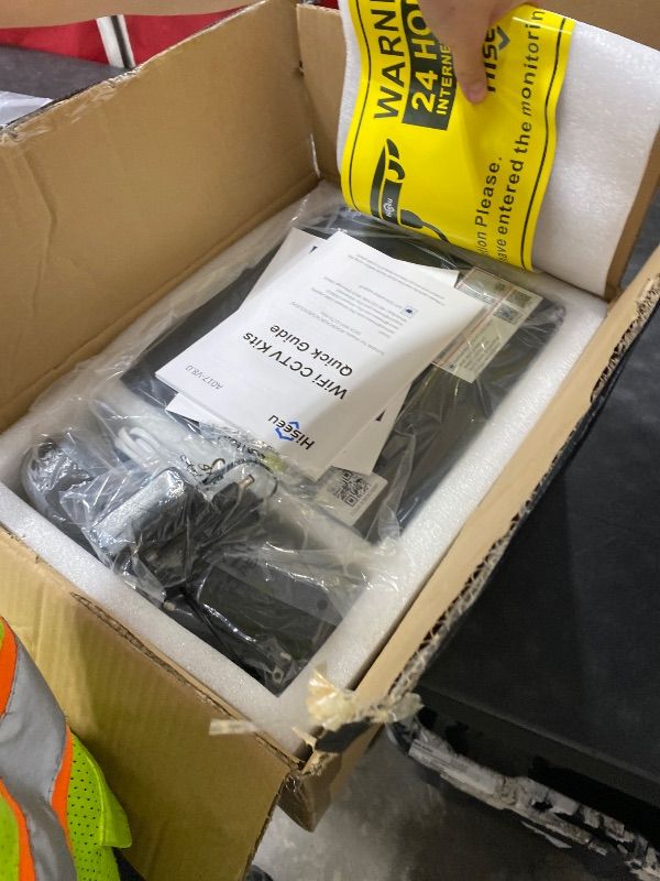 Photo 1 of Hiseeu 4K Security Cameras Wireless Outdoor, 8MP 4-Cam Kit, 5G & 2.4G WiFi Cameras System for Home Security, Auto Tracking, Pan Tilt, Color Night Vision, Two-Way Audio, 16CH NVR, 1TB, No Subscription