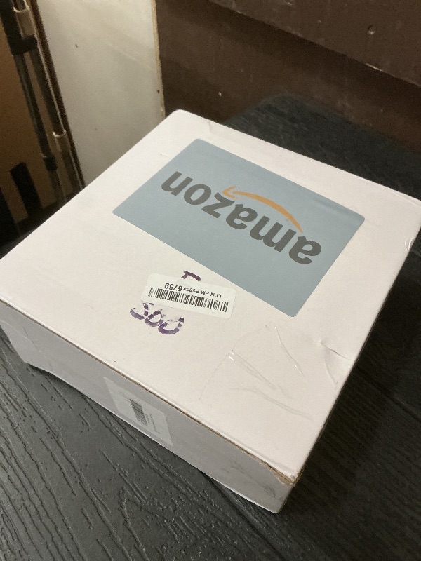 Photo 1 of 201-piece disposable party tableware set with paper plates, cups, napkins, straws, tablecloths, plastic knives, forks and spoons for a variety of party occasions for up to 25 people (Silver Star)