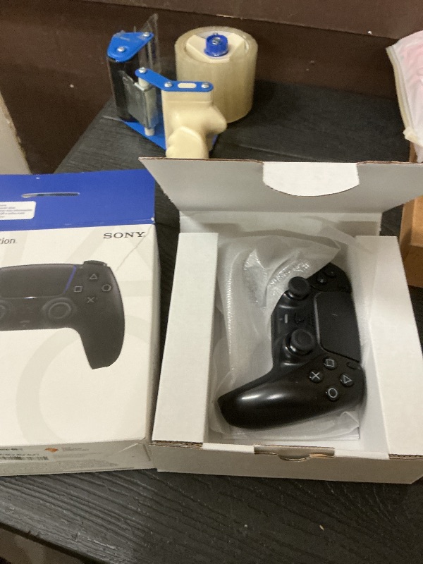 Photo 1 of PlayStation DualSense™ Wireless Controller – Midnight Black - For PS5, PC, MAC & Mobile