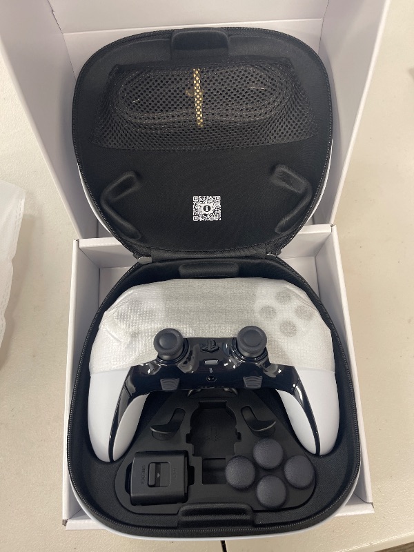 Photo 1 of PlayStation DualSense Edge Wireless Controller
