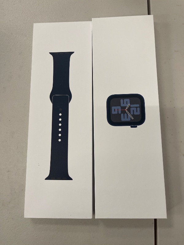 Photo 1 of Apple Watch SE (2nd Gen) [GPS 44mm] Smartwatch with Midnight Aluminum Case with Midnight Sport Band M/L. Fitness and Sleep Trackers, Crash Detection, Heart Rate Monitor, Retina Display
