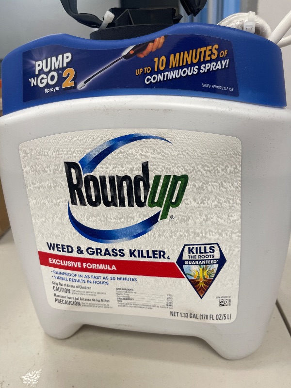 Photo 1 of Roundup Weed and Grass Killer? with Pump 'N Go 2 Sprayer, Use in and Around Flower Beds, Trees & More, 1.33 gal