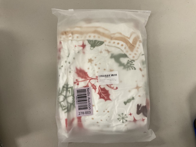 Photo 1 of VETEBLE Super Soft Christmas Blankets and Throws Clearance, Lightweight, Cozy & Warm Throw Blanket for Couch, Sofa, Bed, Chair, 60 x 50 inches