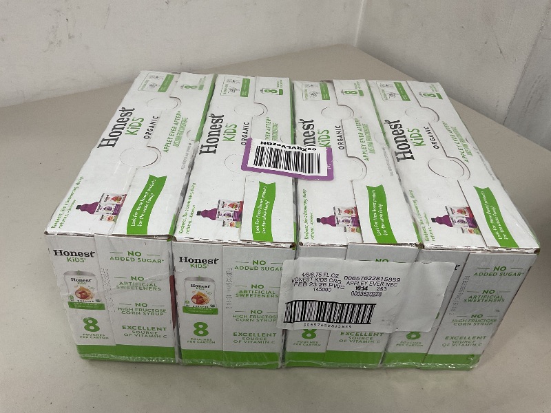 Photo 1 of Honest Kids Appley Ever After, Apple Organic Fruit Juice Drink, 6.75 Fl Oz (32 Pack)
