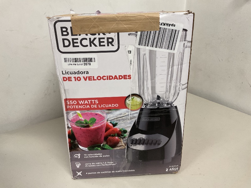 Photo 1 of BLACK+DECKER 10-Speed Countertop Blender, Pulse Button, 6-Cup Glass Jar, Dishwasher-Safe, Stainless Steel Blade, Suction Feet
