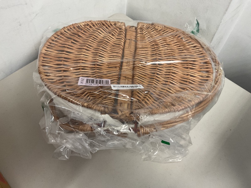 Photo 1 of Wicker Picnic Basket with Removable Liner Empty Picnic Baskets with Lid, Picnic Hamper with Foldable Handles for Picnic 2, Natural Color, Large