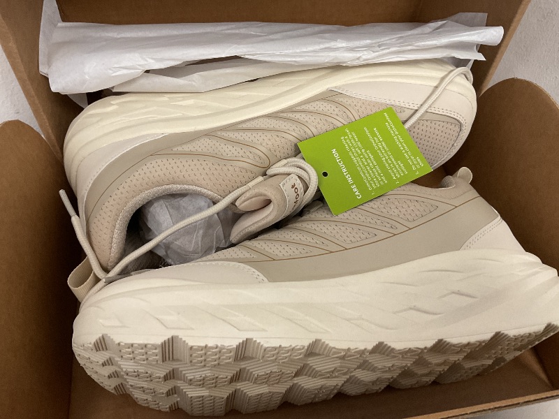 Photo 1 of Women's Orthopedic Diabetic Wide Walking Shoes: Comfortable Breathable Outdoor Arch Support Sneakers, Fashionable Flexible Plantar Fasciitis Hammer Toes Neuropathy Pain Shoes Beige Size 10