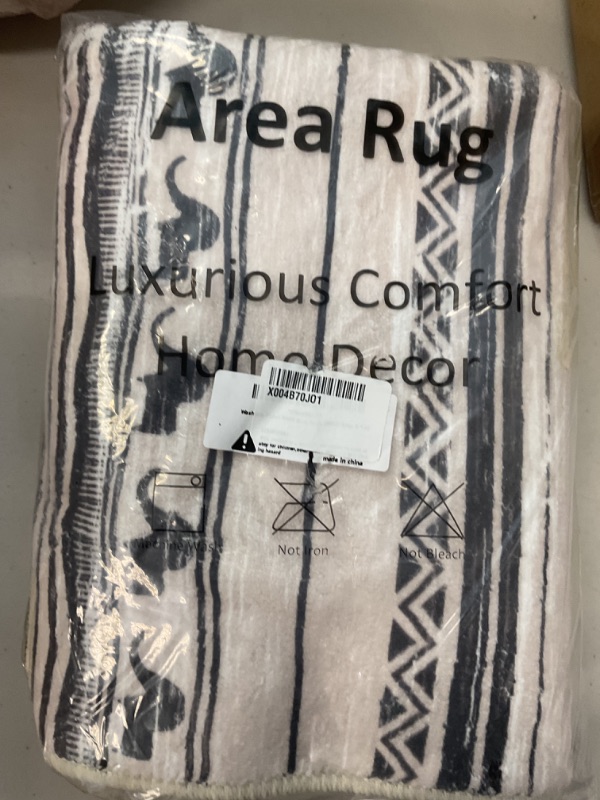 Photo 1 of Runner Rug for Hallways Kitchen Rug 2'x 6' Washable Runner Rugs Non-Slip with Rubber Backing Soft Boho Carpet for Hallways, Laundry, Bedroom (Boho Grey 2'x 6')