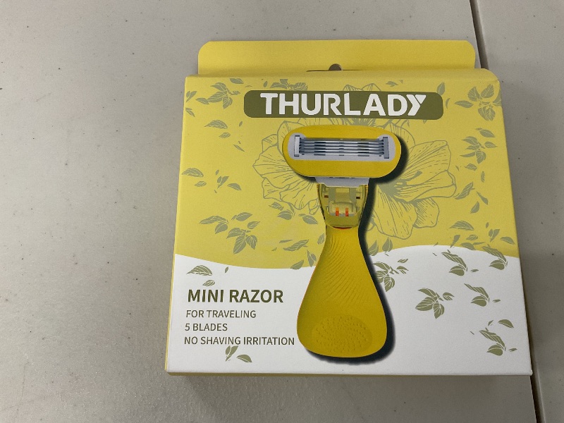 Photo 1 of Thurlady mini razor 5 blade design for traveling. Comes with 3 razor blade refills no shaving irritation color yellow