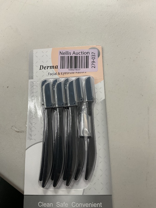 Photo 1 of Dermaplaning Tool, Face Razor for Women, Exfoliating Dermaplane Razor, Eyebrow and Facial Hair Removal Shaver, 8 Count, Black
