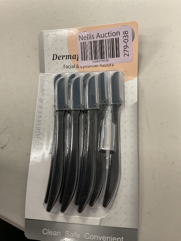 Photo 1 of Dermaplaning Tool, Face Razor for Women, Exfoliating Dermaplane Razor, Eyebrow and Facial Hair Removal Shaver, 8 Count, Black