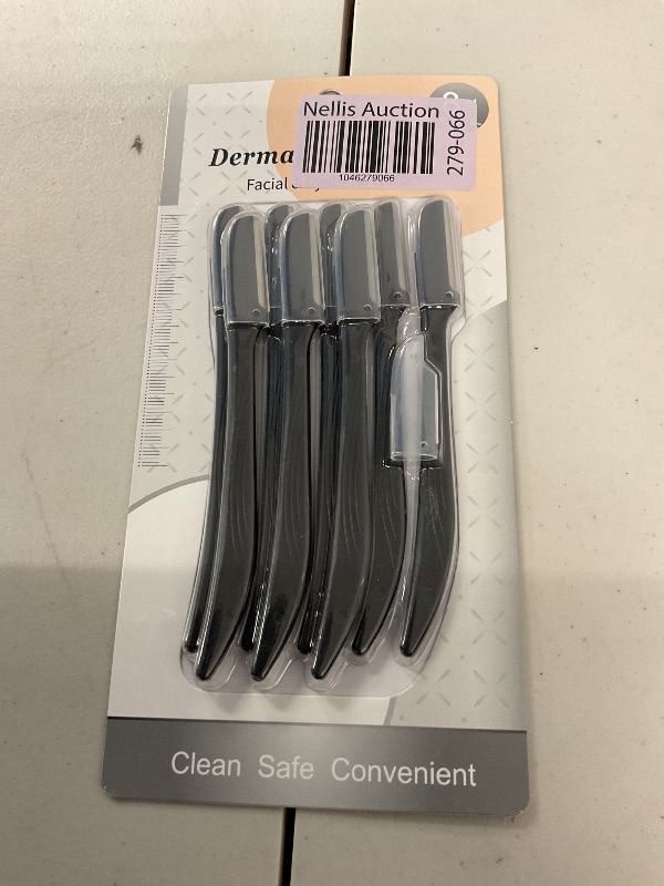 Photo 1 of Dermaplaning Tool, Face Razor for Women, Exfoliating Dermaplane Razor, Eyebrow and Facial Hair Removal Shaver, 8 Count, Black