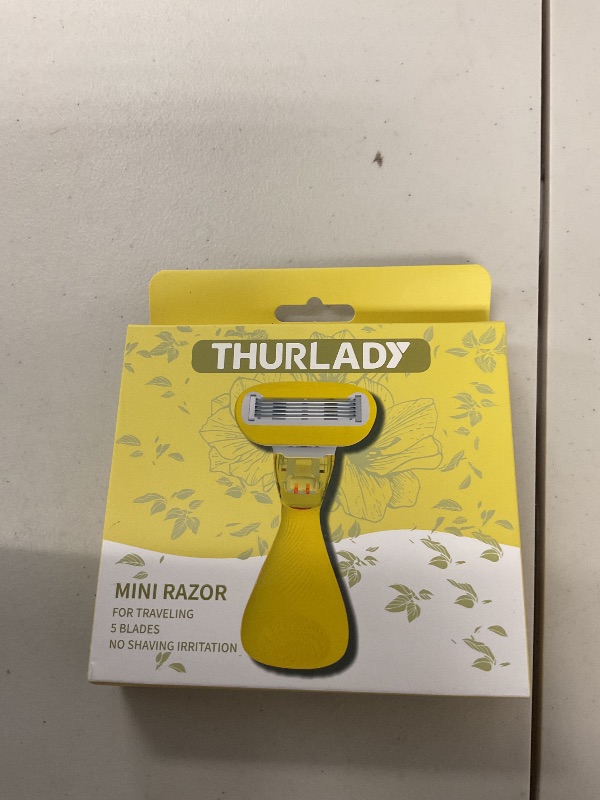 Photo 1 of Thurlady 5 blade mini razor for traveling yellow with 3 replaceable heads no shaving irritation