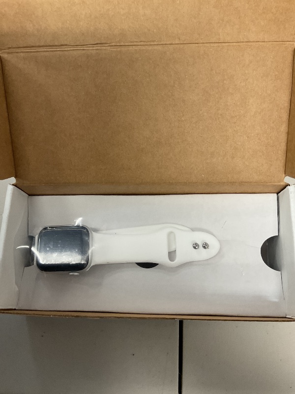Photo 1 of Apple Watch SE (2nd Gen) (GPS + Cellular, 40mm) - Silver Aluminum Case with White Sport Band, M/L (Renewed)