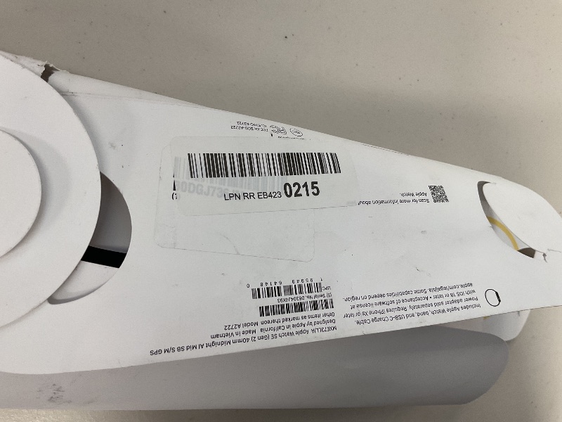 Photo 1 of Apple Watch SE (2nd Gen) [GPS 40mm] Smartwatch with Midnight Aluminum Case with Midnight Sport Band S/M. Fitness and Sleep Trackers, Crash Detection, Heart Rate Monitor, Retina Display