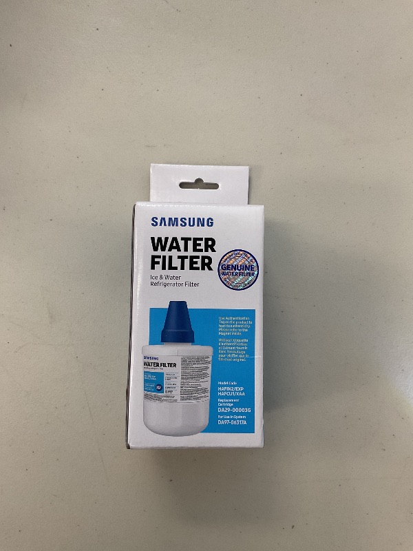 Photo 1 of Samsung Genuine DA29-00003G Refrigerator Water Filter, 1 Pack (Packaging may vary))