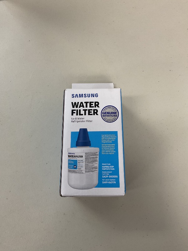 Photo 1 of Samsung Genuine DA29-00003G Refrigerator Water Filter, 1 Pack (Packaging may vary))