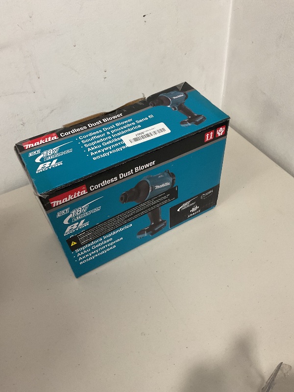 Photo 1 of Makita XSA01Z 18V LXT® Brushless Cordless High Speed Blower/Inflator, Tool Only