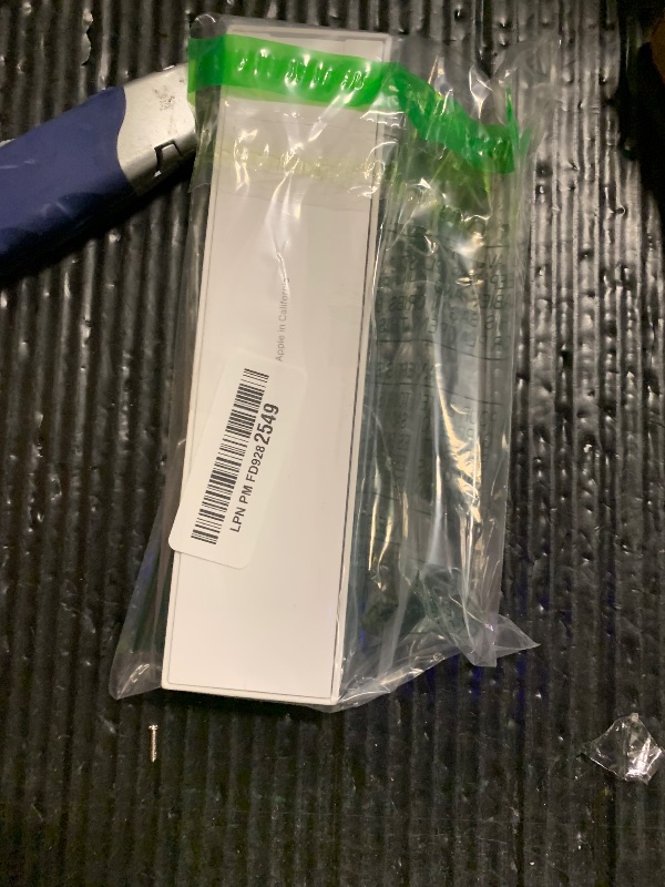 Photo 1 of Apple Pencil (2ND Generation) (MU8F2AM/A)