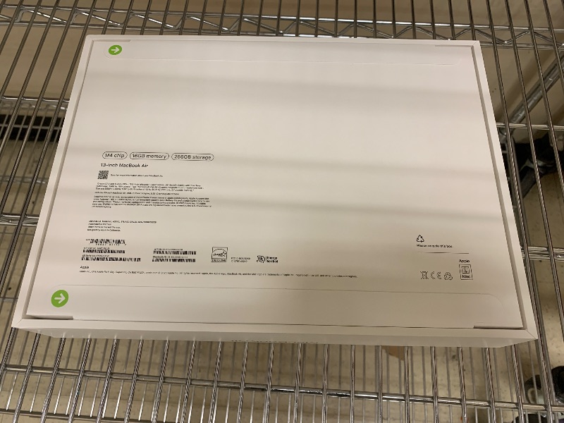 Photo 1 of Apple 2025 MacBook Air 13-inch Laptop with M4 chip: Built for Apple Intelligence, 13.6" Liquid Retina Display, 16GB Unified Memory, 256GB SSD Storage, 12MP Center Stage Camera, Touch ID, Starlight