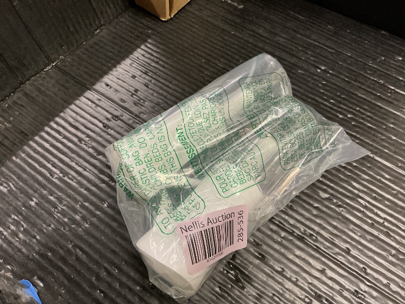 Photo 1 of 2 Pack Continuous Spray Bottles - Ultra Fine Mist Sprayer | Water Spray Bottle For Hair Mister Spray Bottle | Hair Spray Bottles For Hairstyling, Cleaning, Salons - 2pk 6.8 OZ / 200 ML