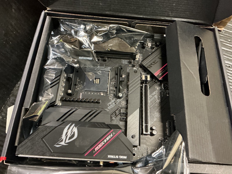 Photo 1 of Asus ROG Strix B550-F Gaming WiFi II AMD AM4 (3rd Gen Ryzen) ATX Gaming Motherboard (PCIe 4.0,WiFi 6E, 2.5Gb LAN, BIOS Flashback, HDMI 2.1, Addressable Gen 2 RGB Header and Aura Sync)
