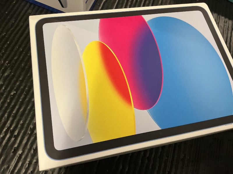 Photo 1 of Apple iPad 11-inch: A16 chip, 11-inch Model, Liquid Retina Display, 512GB, Wi-Fi 6, 12MP Front/12MP Back Camera, Touch ID, All-Day Battery Life — Blue