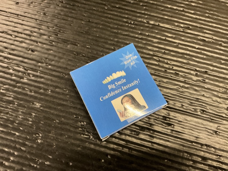 Photo 1 of 2 Pairs Smile Supporter Quickly Restore self-Confidence Smile (Upper and Lower) Adjustable Comfort Unisex