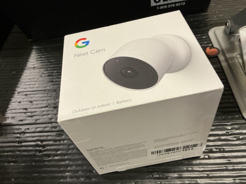 Photo 1 of Google Nest Cam Outdoor or Indoor, Battery - 2nd Generation - 1 Pack