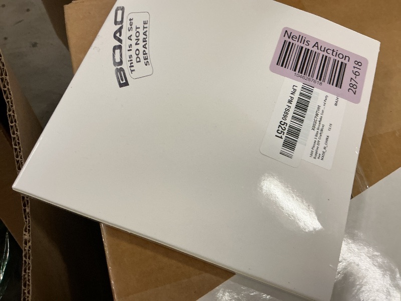 Photo 1 of 1600 Pieces 3 Size Winter Snowflake Confetti Snowflake Glitter Confetti Table Decor for Winter Party Wonderland Party Supplies DIY Craft Christmas Xmas(Blue)