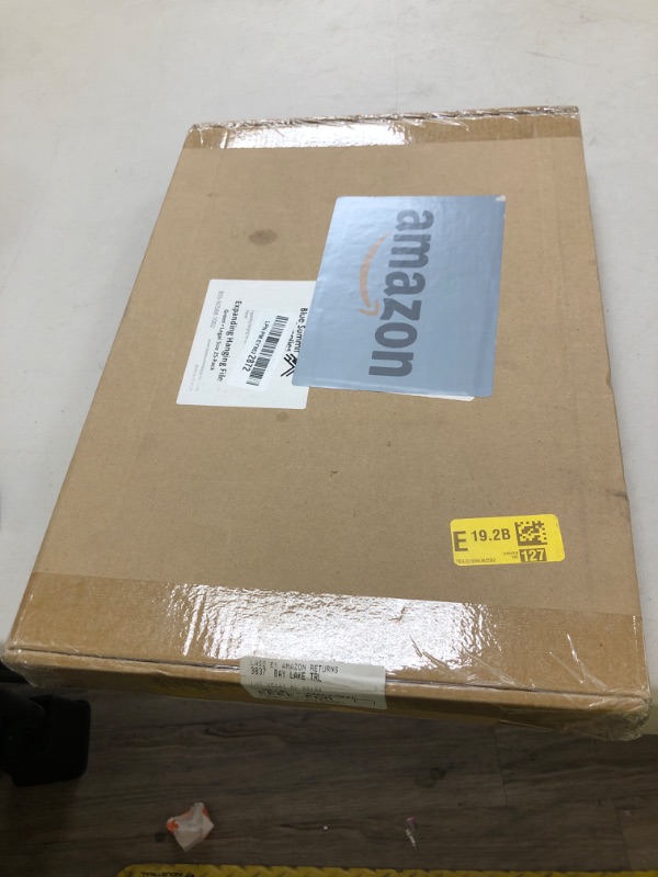 Photo 1 of Blue Summit Supplies Legal Size Hanging File Folders, 2" Expansion, 1/3 Cut Adjustable tabs, Legal Size, 5 Tab Locations, Designed for Legal and Law Office File Organization, Standard Green, 25 Pack